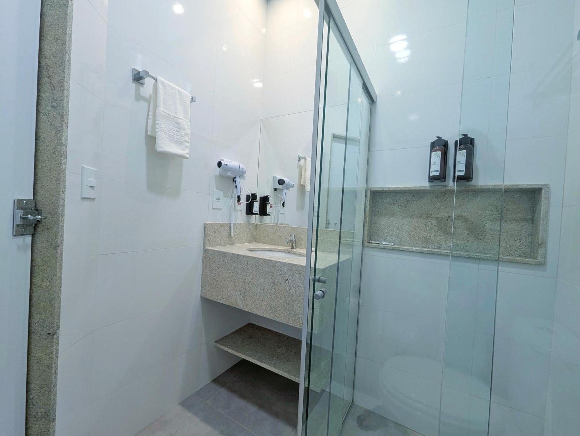 Hotel Jardim Iracema Teófilo Otoni Eksteriør billede